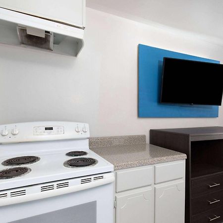 Baymont By Wyndham Selma Hotel Ngoại thất bức ảnh