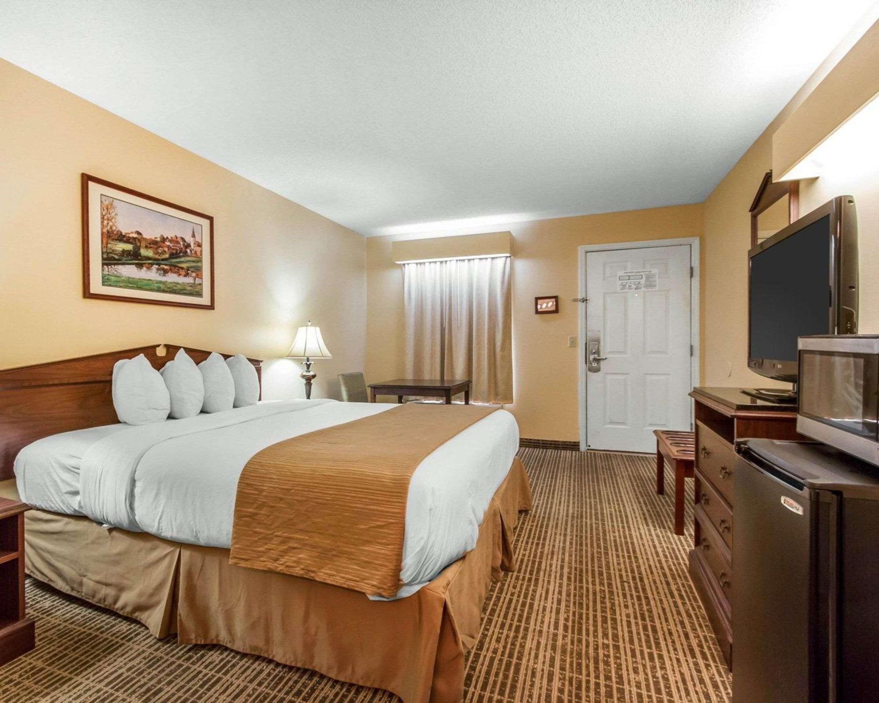 Baymont By Wyndham Selma Hotel Ngoại thất bức ảnh