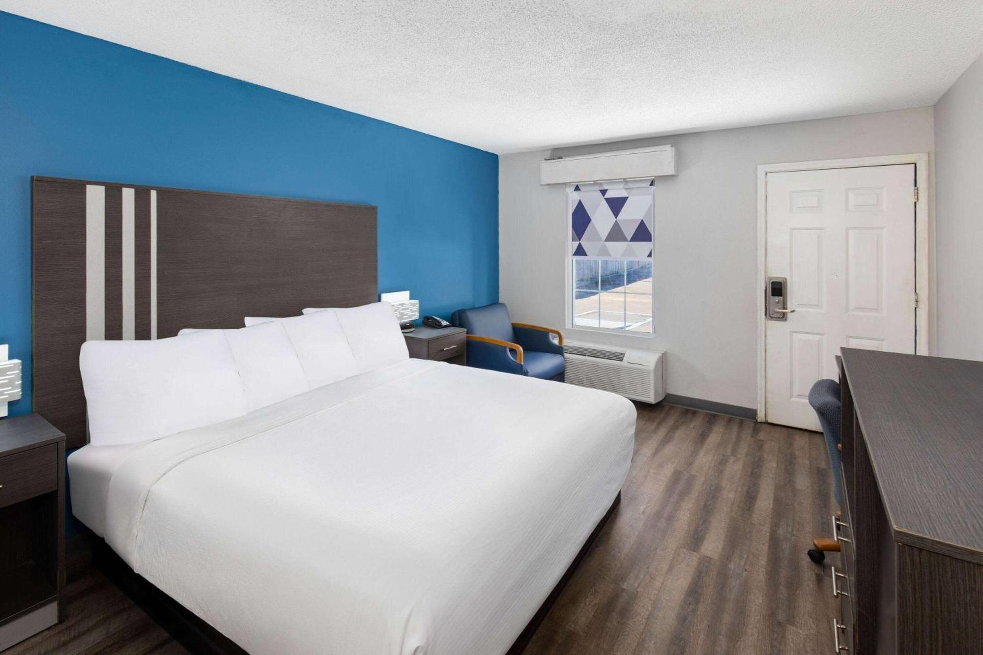 Baymont By Wyndham Selma Hotel Ngoại thất bức ảnh