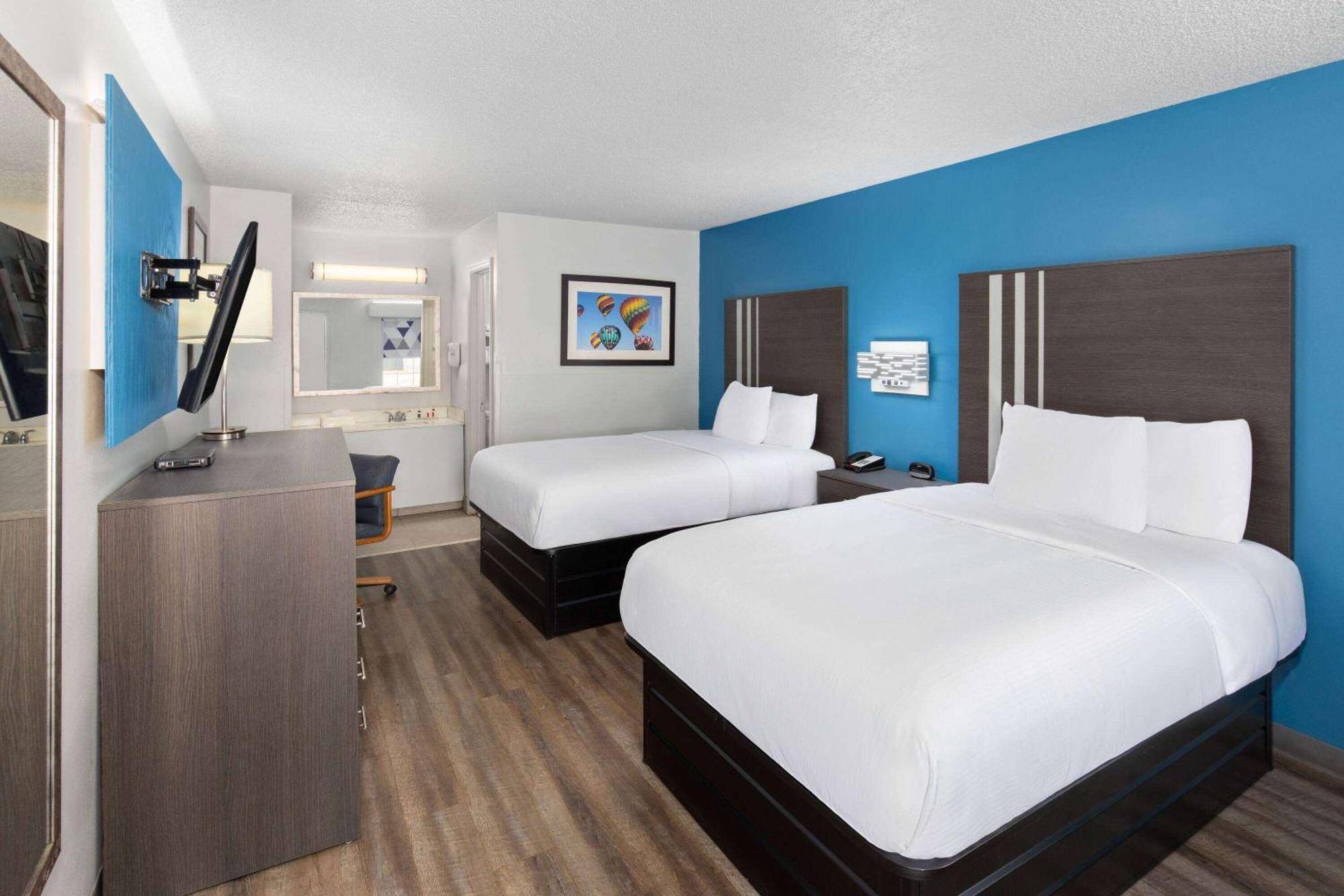 Baymont By Wyndham Selma Hotel Ngoại thất bức ảnh