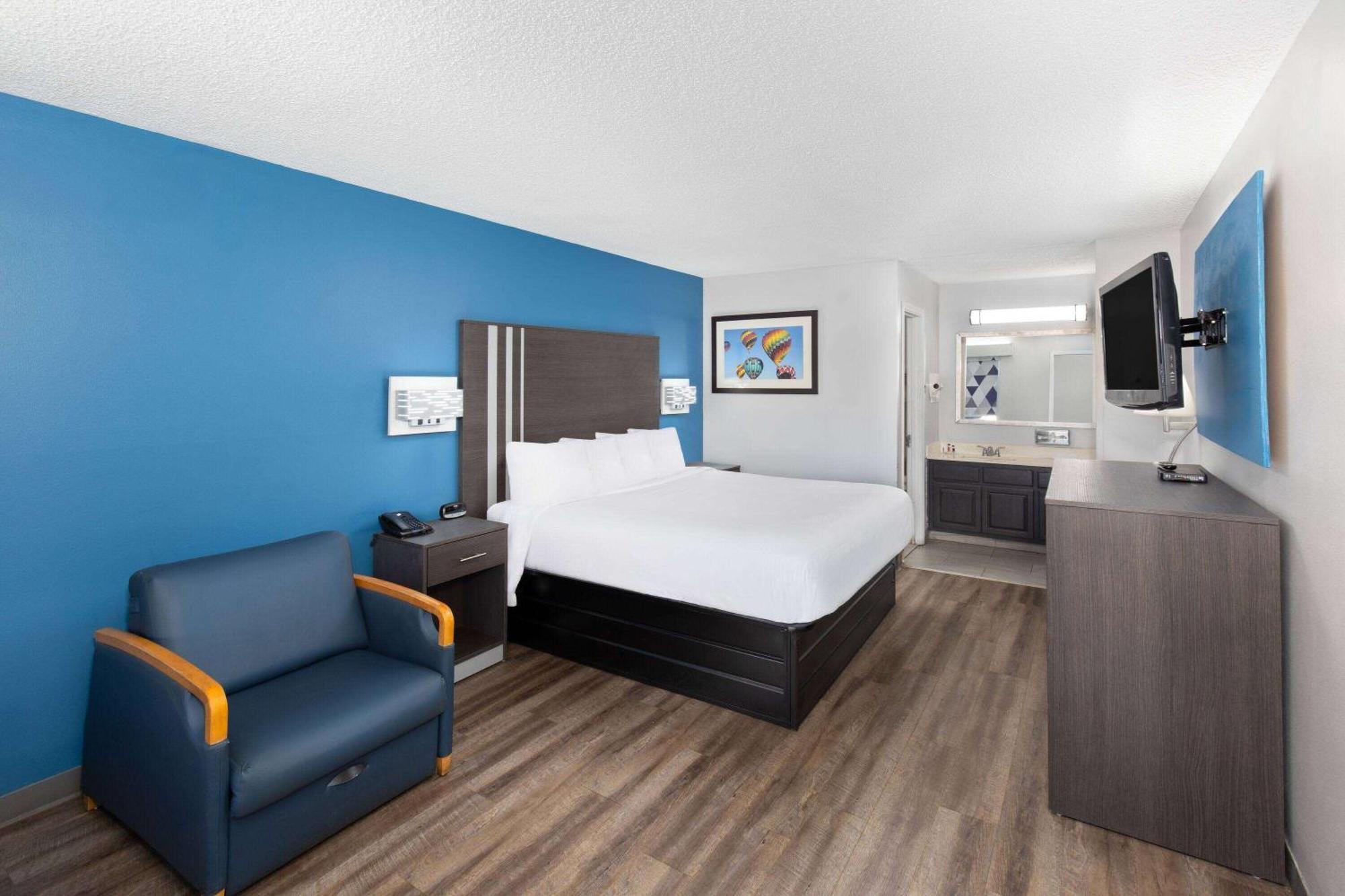Baymont By Wyndham Selma Hotel Ngoại thất bức ảnh