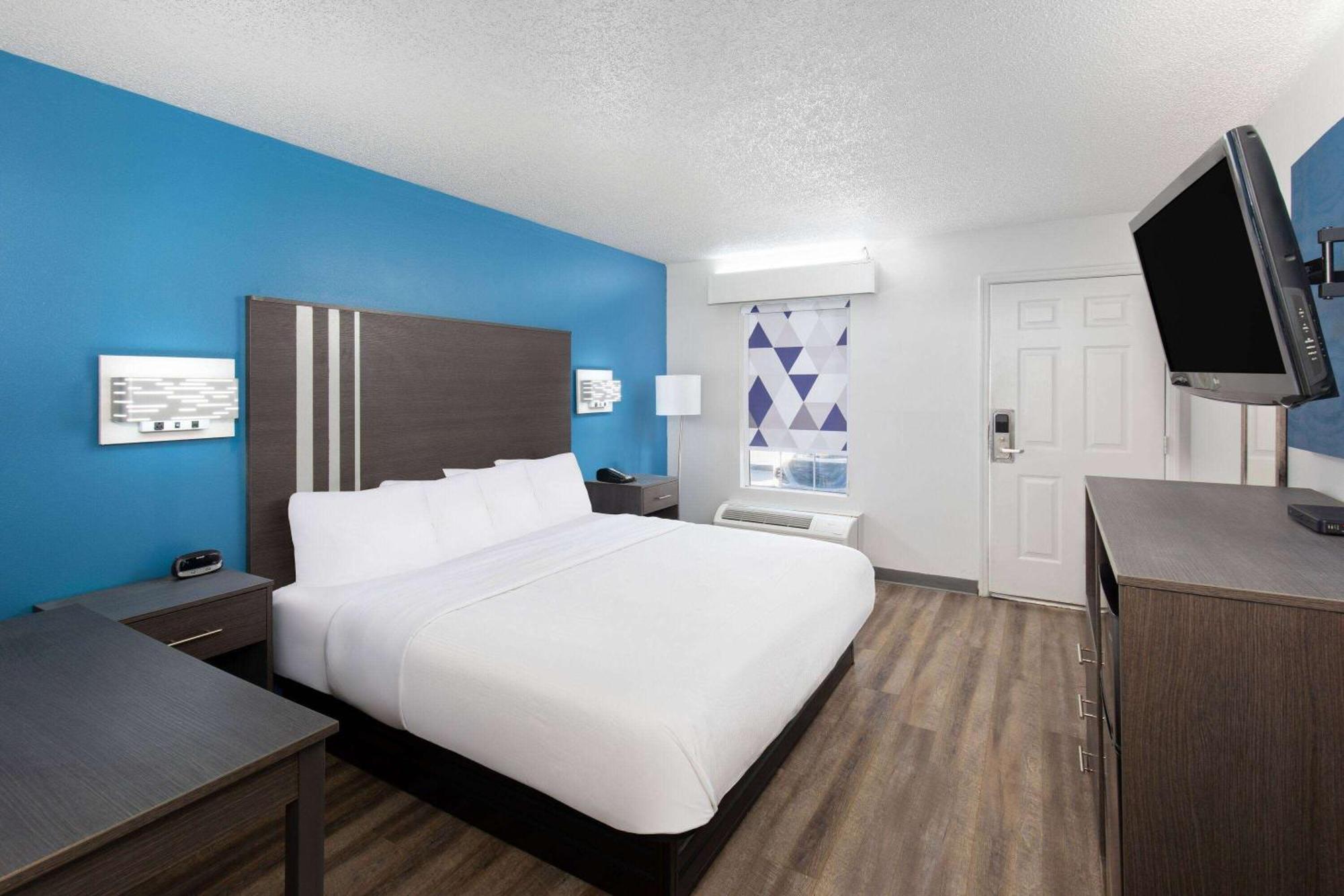 Baymont By Wyndham Selma Hotel Ngoại thất bức ảnh