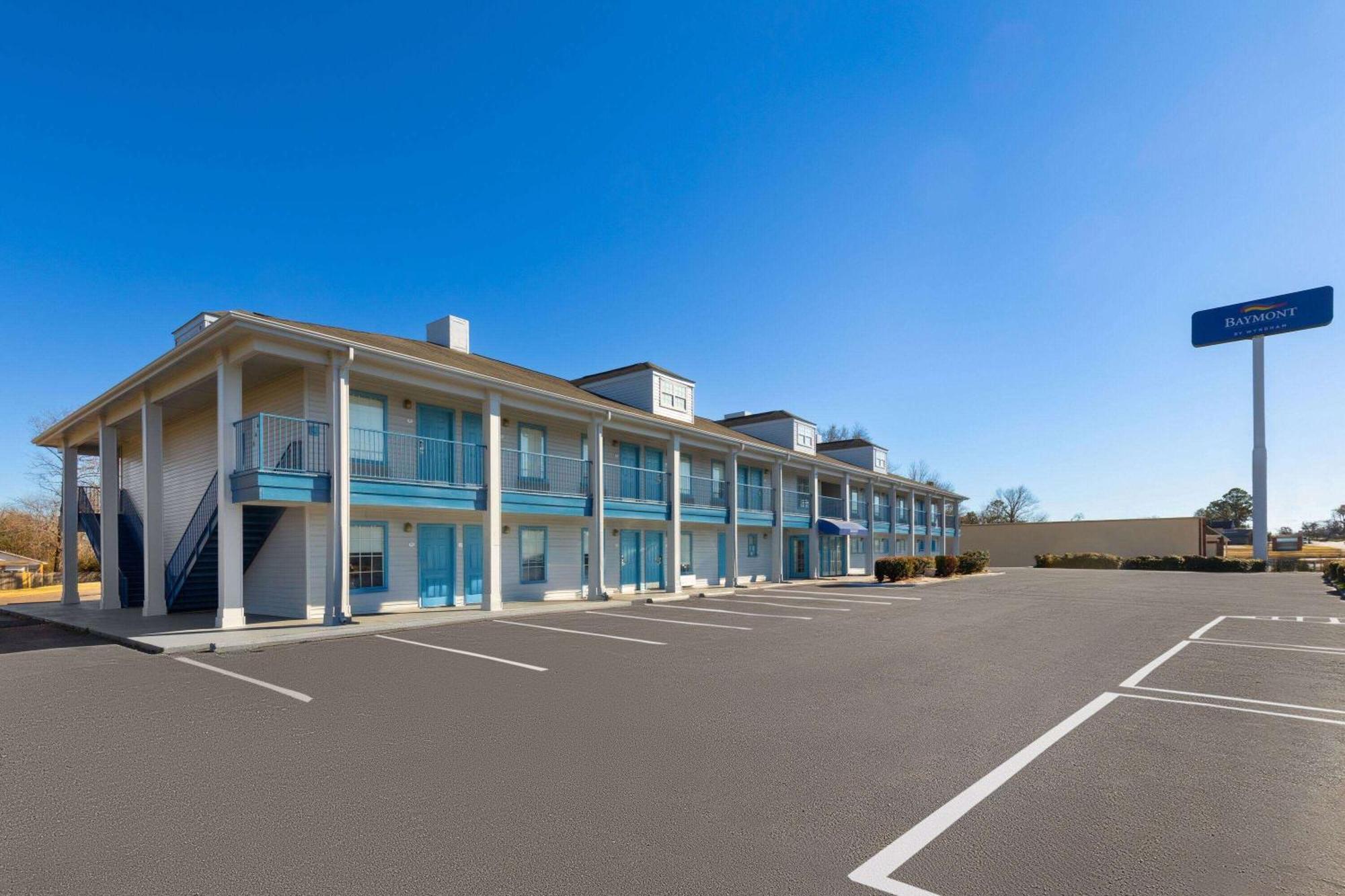 Baymont By Wyndham Selma Hotel Ngoại thất bức ảnh