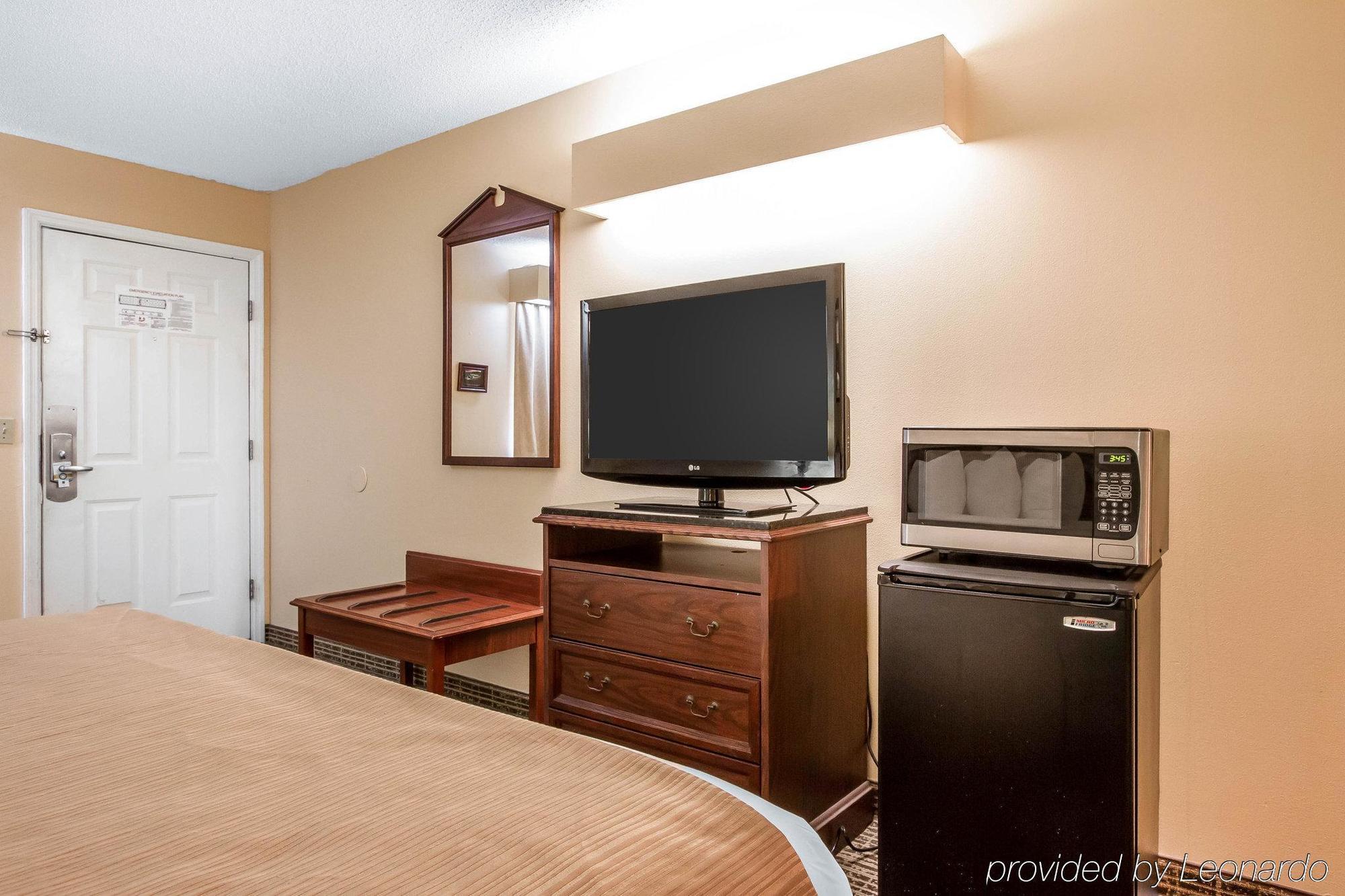 Baymont By Wyndham Selma Hotel Ngoại thất bức ảnh