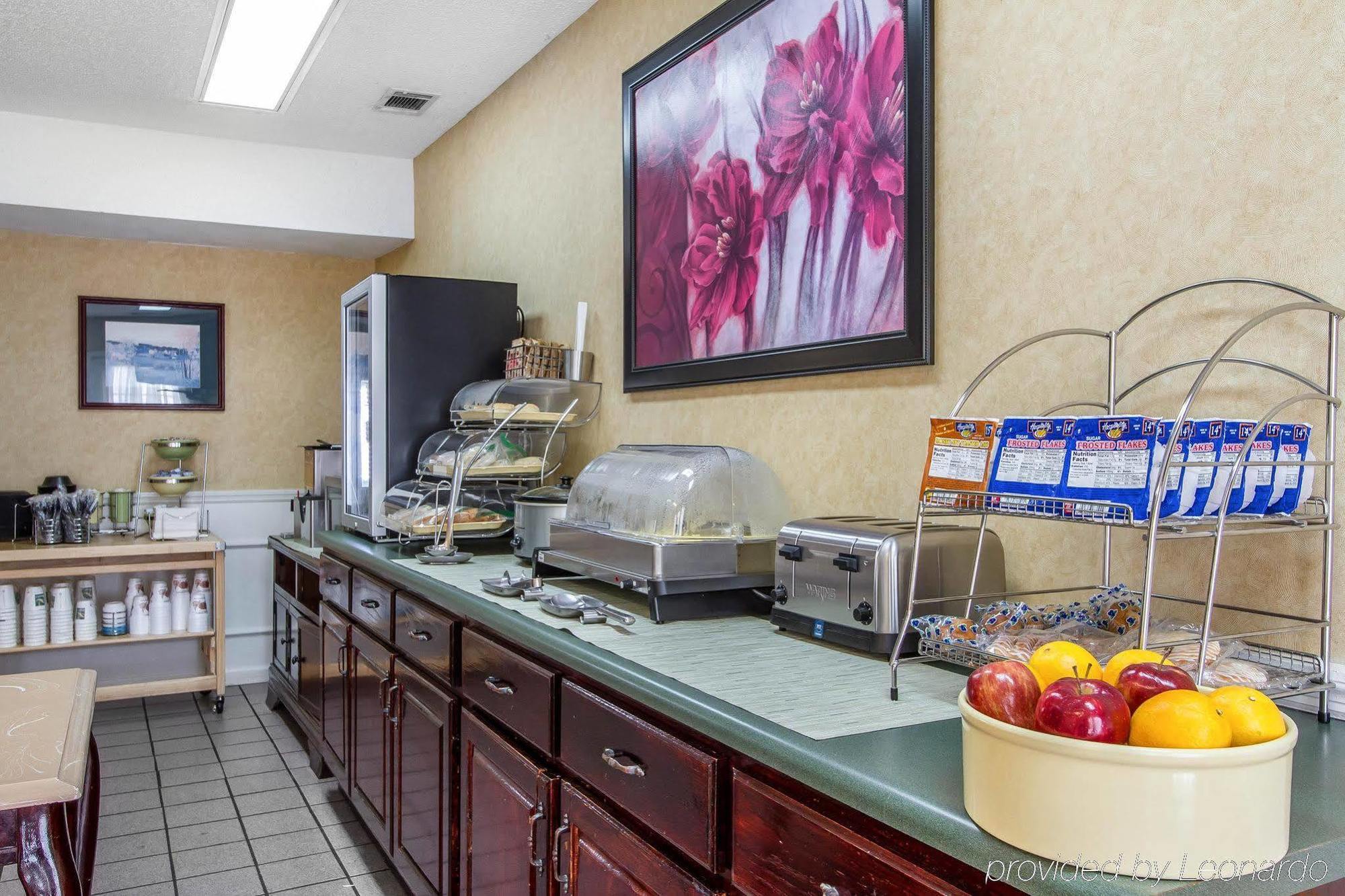 Baymont By Wyndham Selma Hotel Ngoại thất bức ảnh