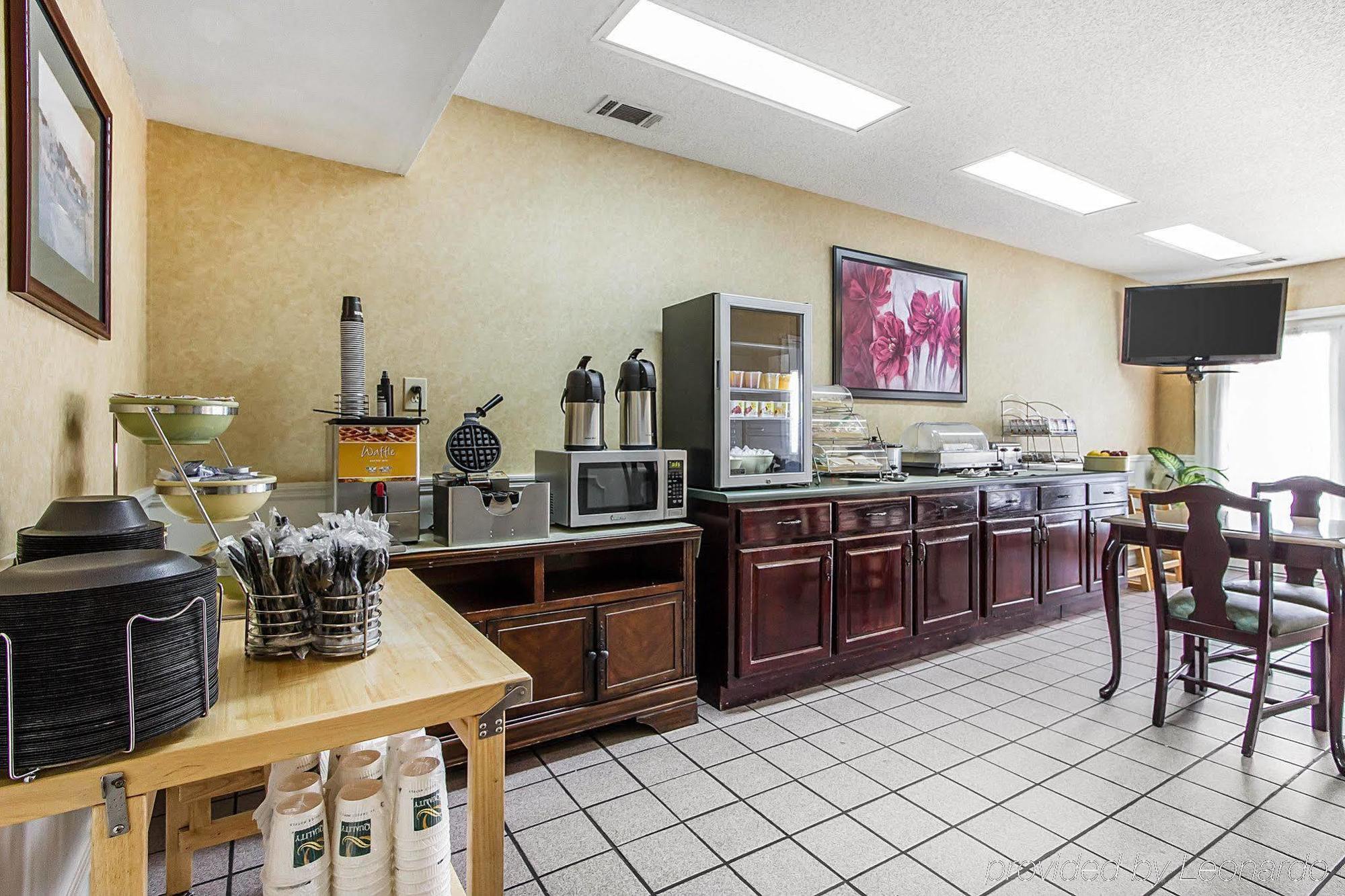 Baymont By Wyndham Selma Hotel Ngoại thất bức ảnh